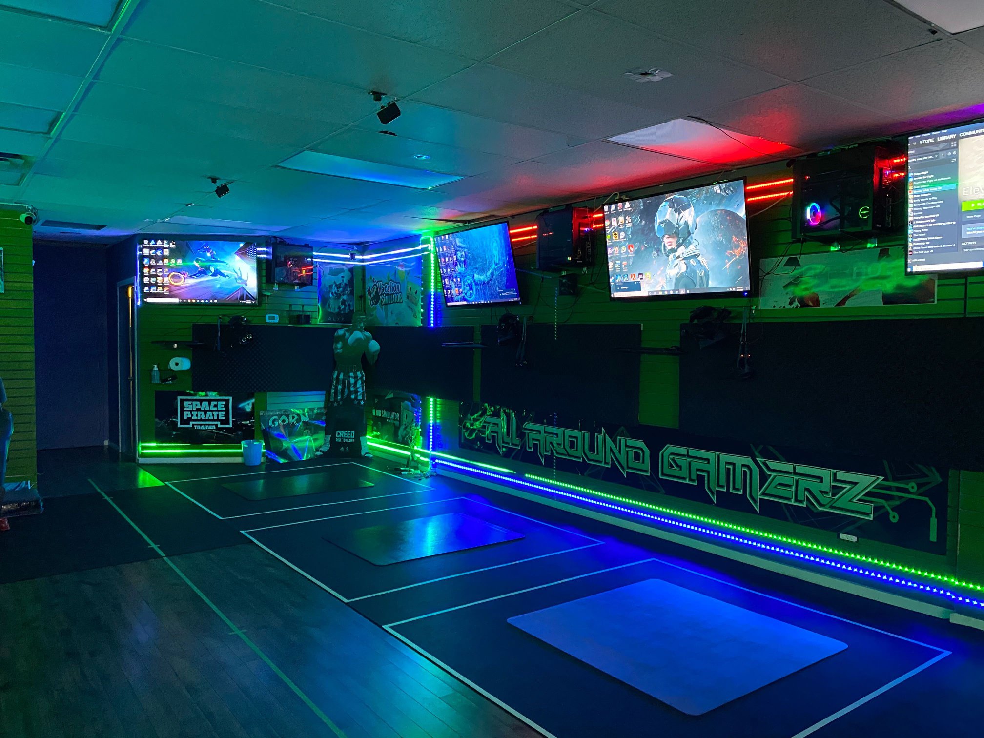 Virtual Reality Lounge/Arcade in Kamloops, B.C All Around GamerZ